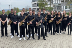 Die GBO-Bigband vor dem Konzert am Samstagabend im AudiMax. Die Band mit ihrem Dirigenten Andreas Winter begeisterte mit Melodien aus Star Wars, Quincy Jones und Forrest Gump. Es folgten Ausflüge in den Latin Jazz und in ferne Länder mit Mas Que Nada und Cantaloup Island, sehr zur Freude des mitswingenden Publikums.
